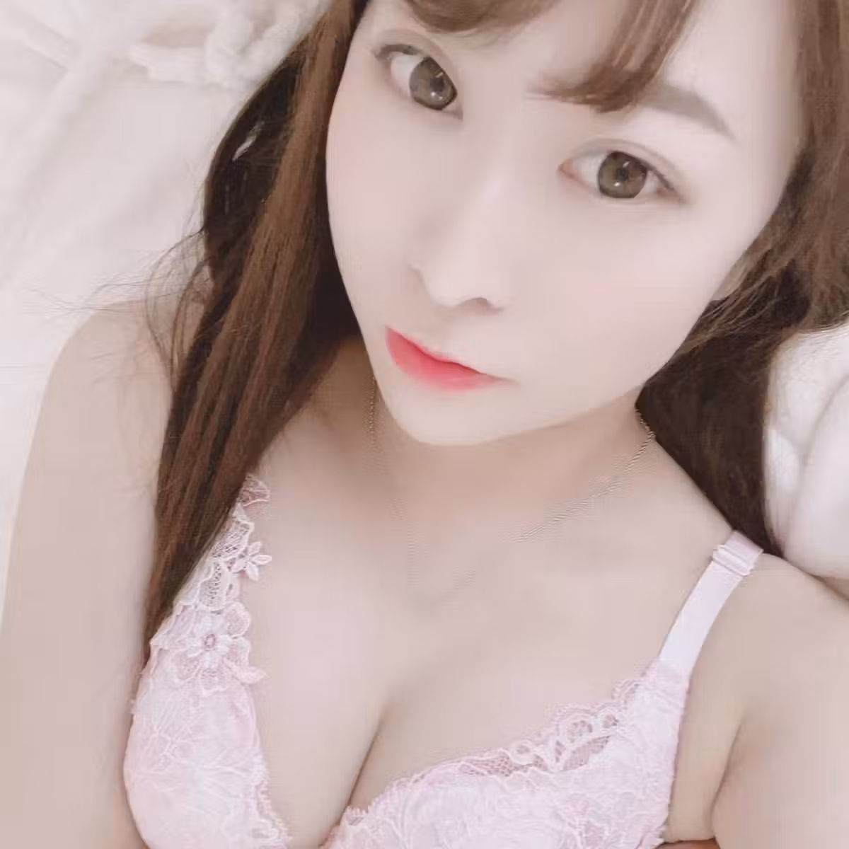 吉川るな＠裏垢