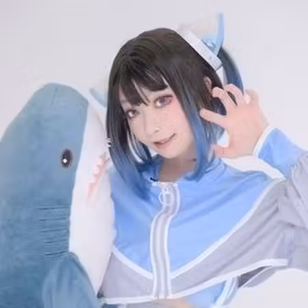 つなめる