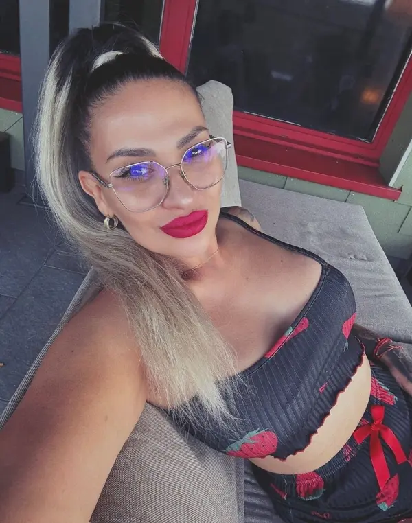 Adelina 💎