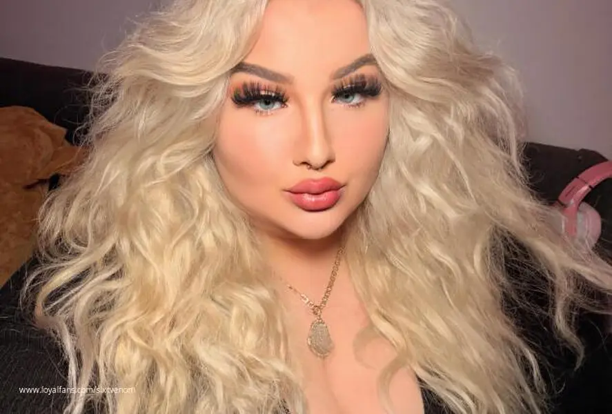 Findom Goddess Honey