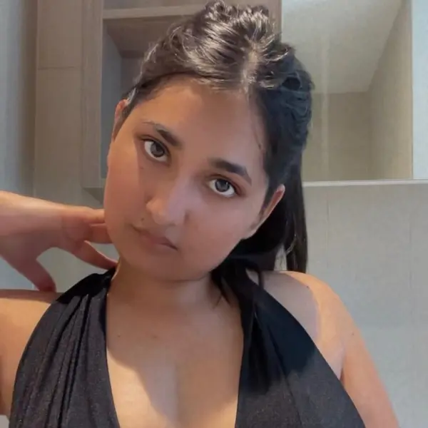 Aria Grover
