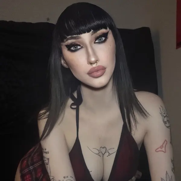 🕷️STELLA SKYE🕷️