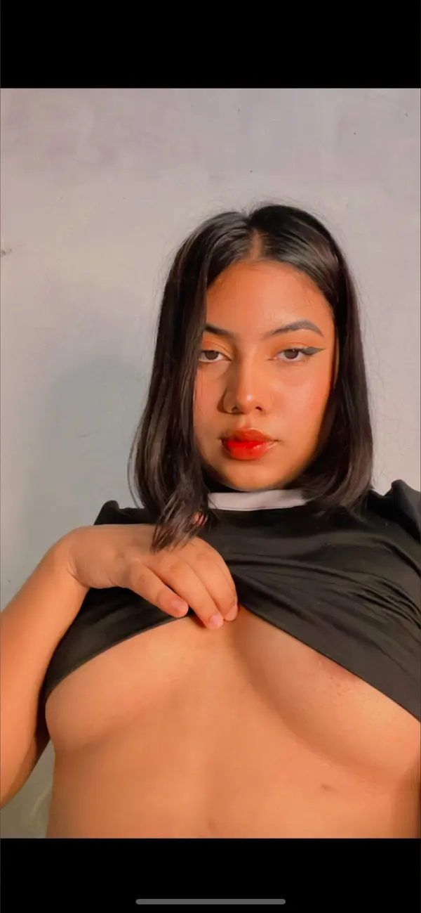 Mónica aquino