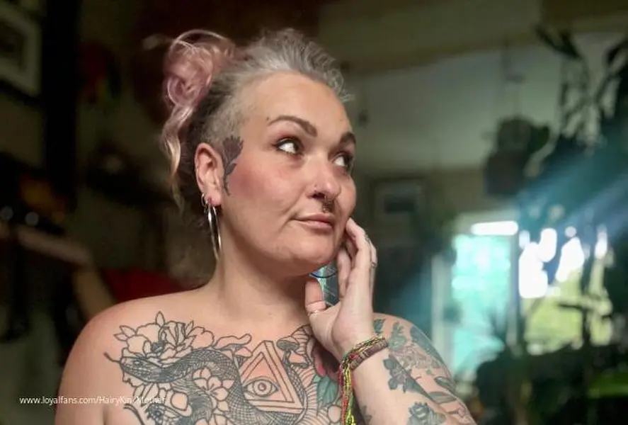 Hairy Kink Mother