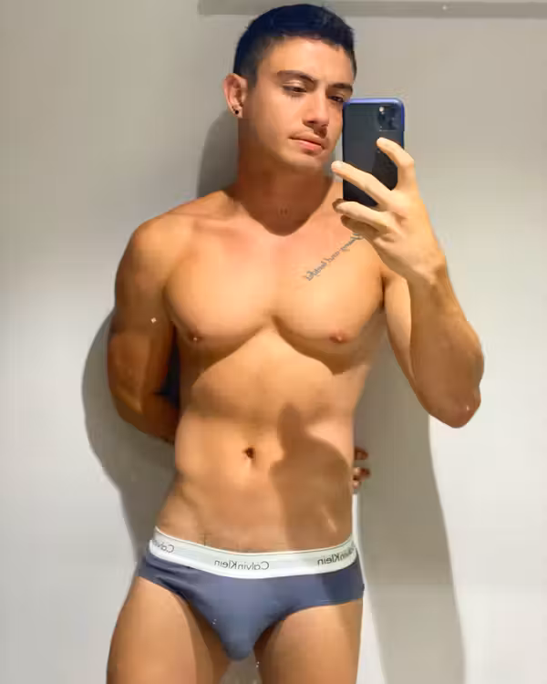 Leoo carvajal