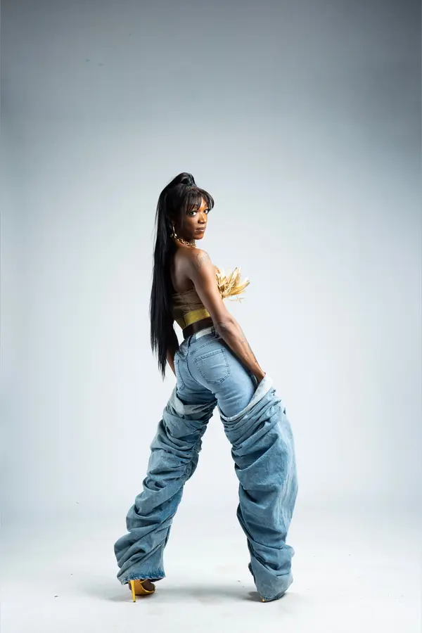 MISSFOXX