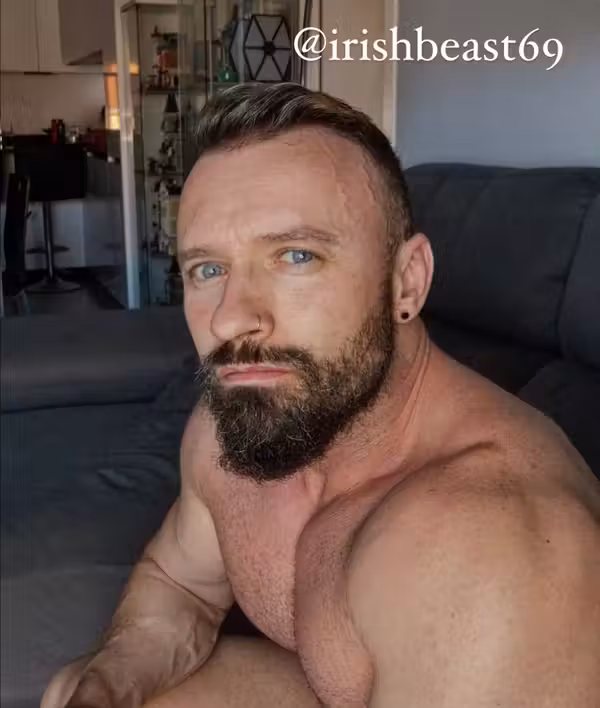 Fitness model 10