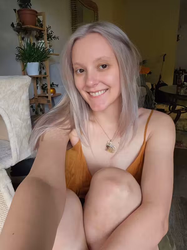 Kali Cox Au Naturale Nerdy Girlfriend