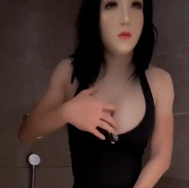 Chloe