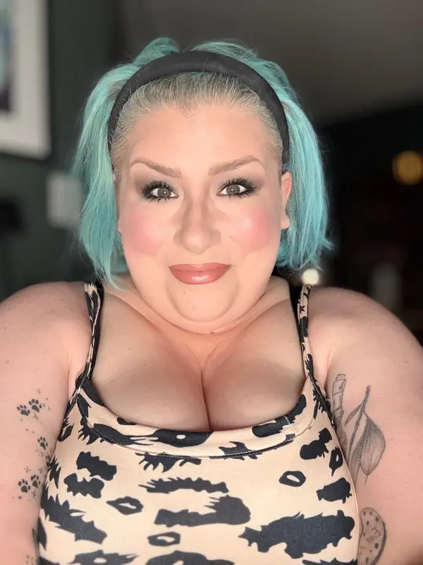 itscurvypapaya