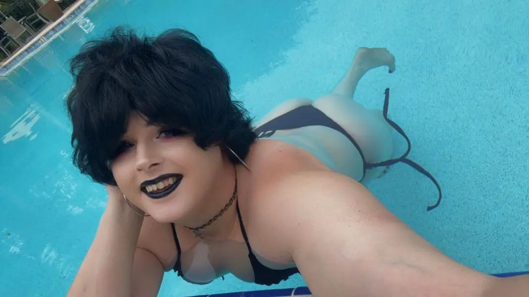 Tina Darling