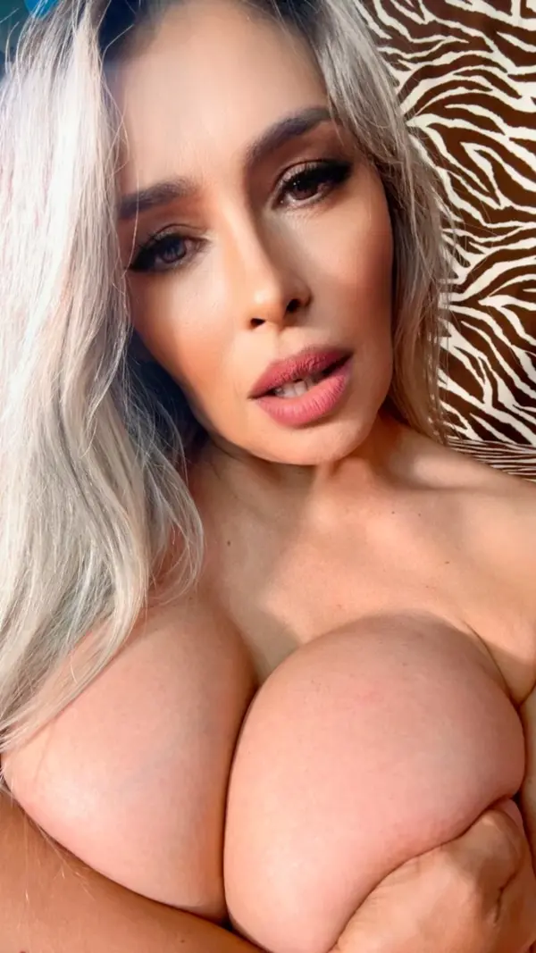 Celezte 🍑