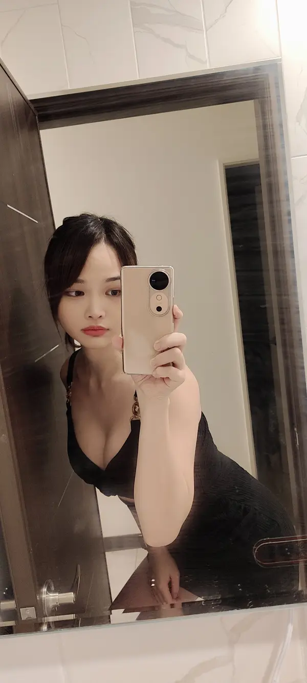 Vivianrose1213